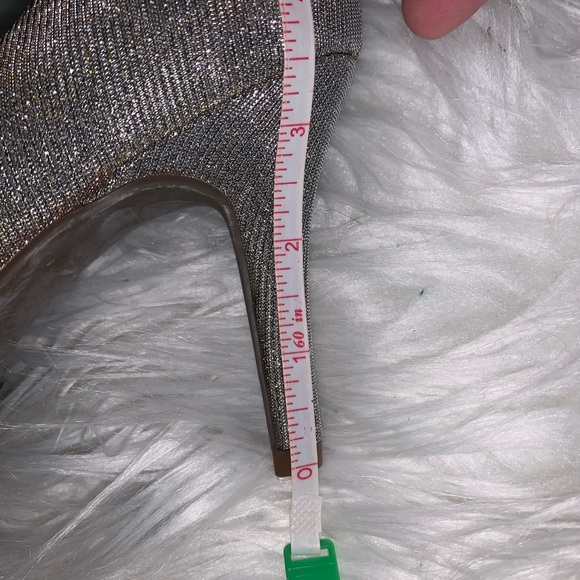 Kelly and Katie D’Orsay Sparkle heel - Picture 7 of 8